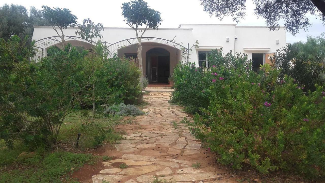 Sol Invictus Est Villa Serranova Buitenkant foto